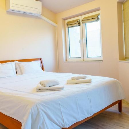 Centrally Located Apartment In فارنا المظهر الخارجي الصورة