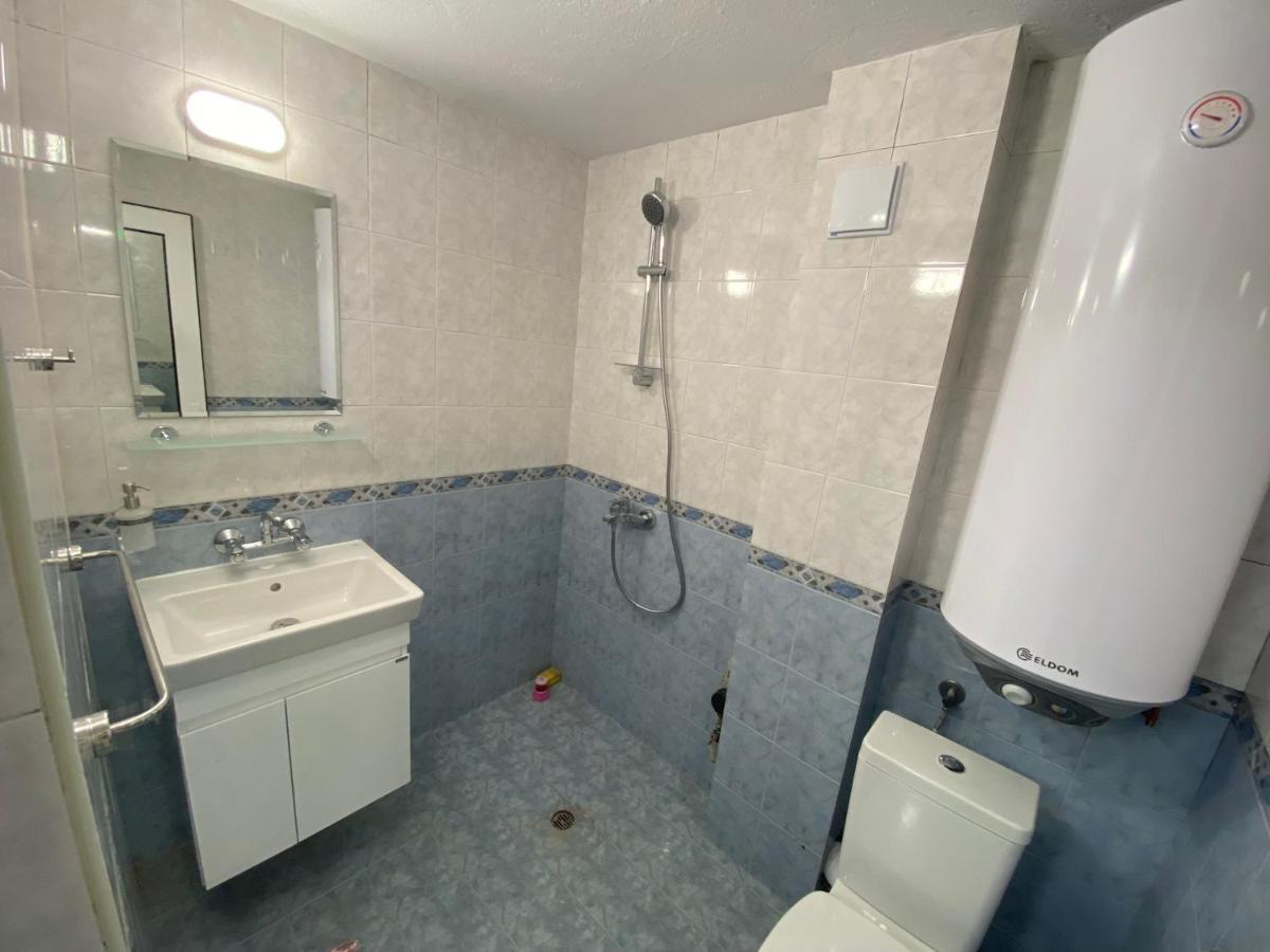 Centrally Located Apartment In فارنا المظهر الخارجي الصورة