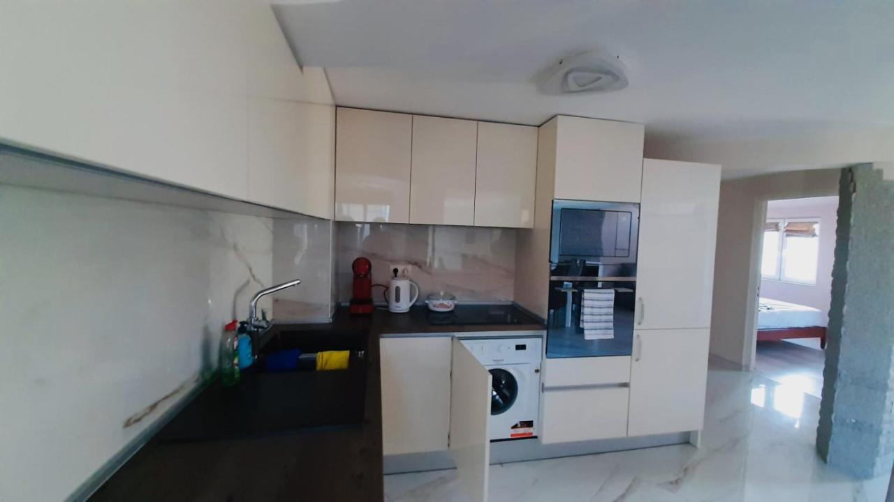 Centrally Located Apartment In فارنا المظهر الخارجي الصورة