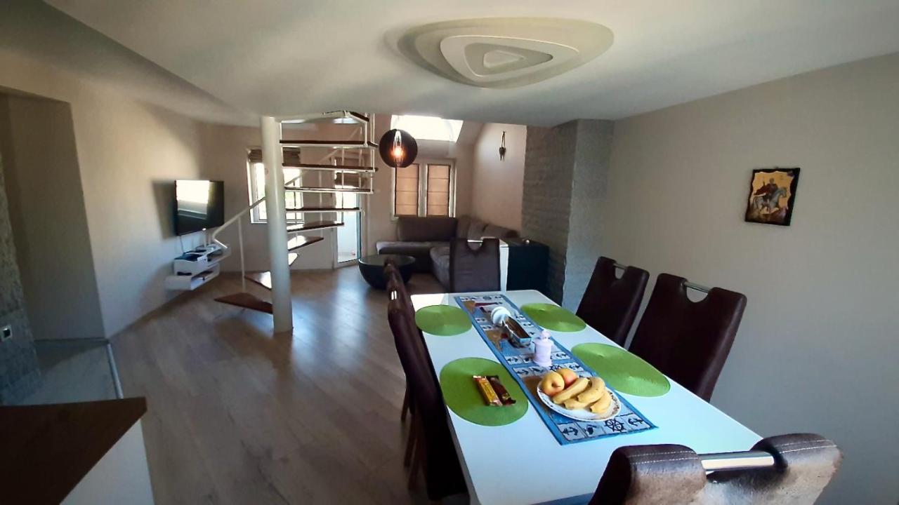 Centrally Located Apartment In فارنا المظهر الخارجي الصورة