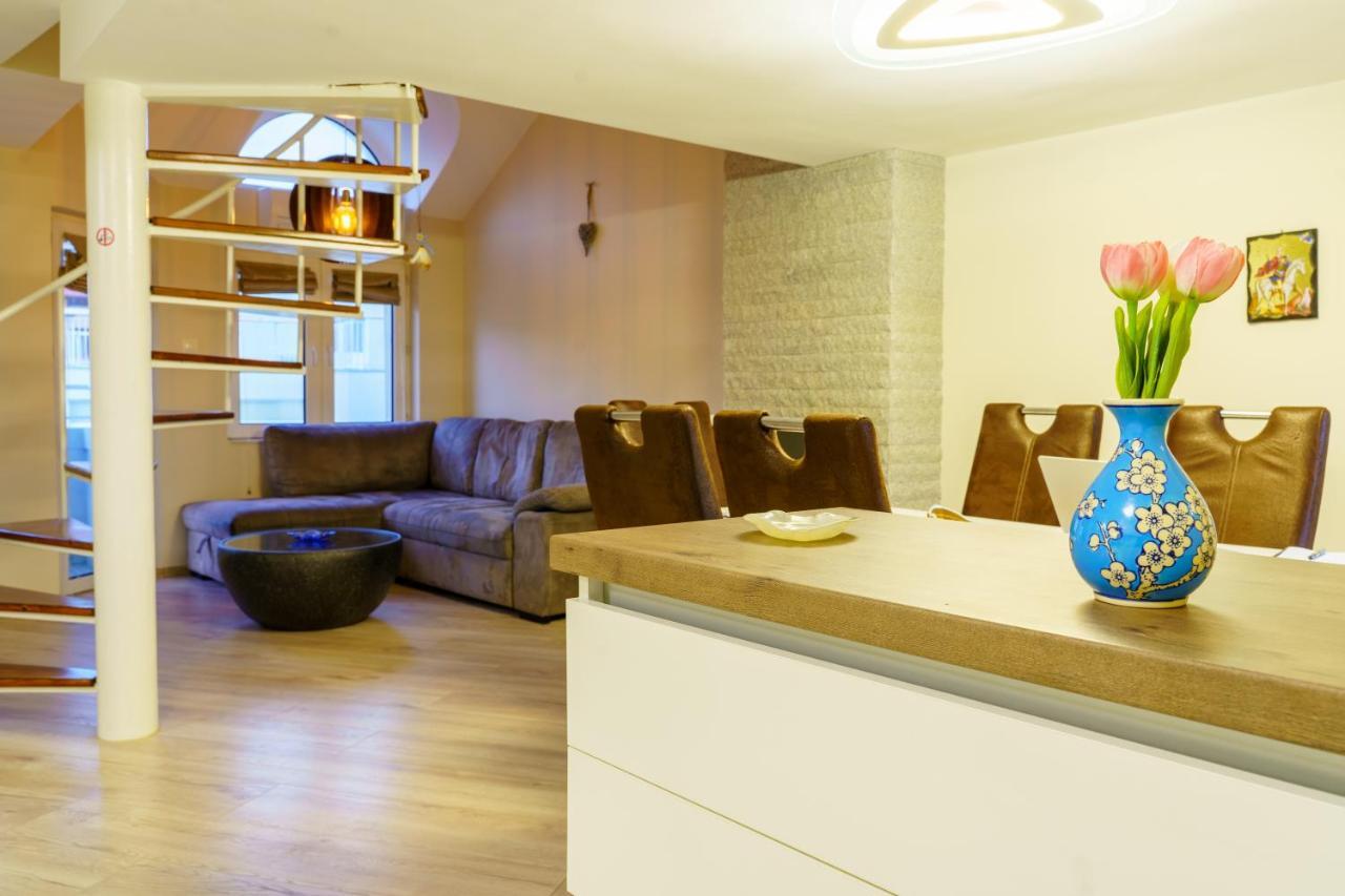 Centrally Located Apartment In فارنا المظهر الخارجي الصورة
